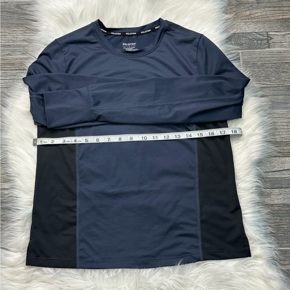 Peloton Navy Blue and Black Warmup Long Sleeve Shirt - Picture 9 of 11